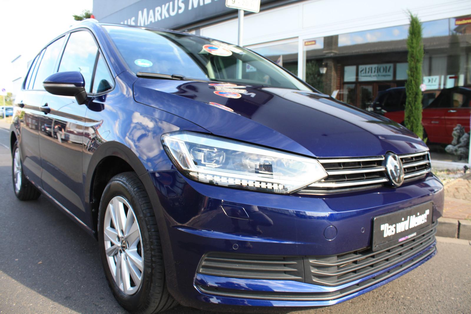 Volkswagen Touran Comfortline 7Sitzer UVP: 52.625,00 €