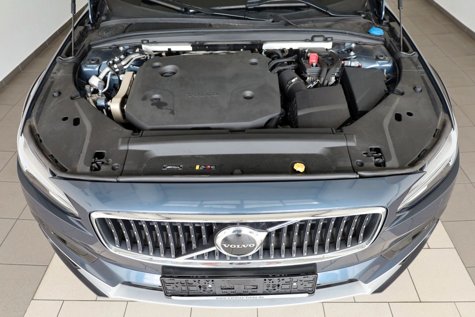 Fahrzeugabbildung Volvo V90 CC Pro AWD Leder,Navi,LED,SH,Kamera,ACC