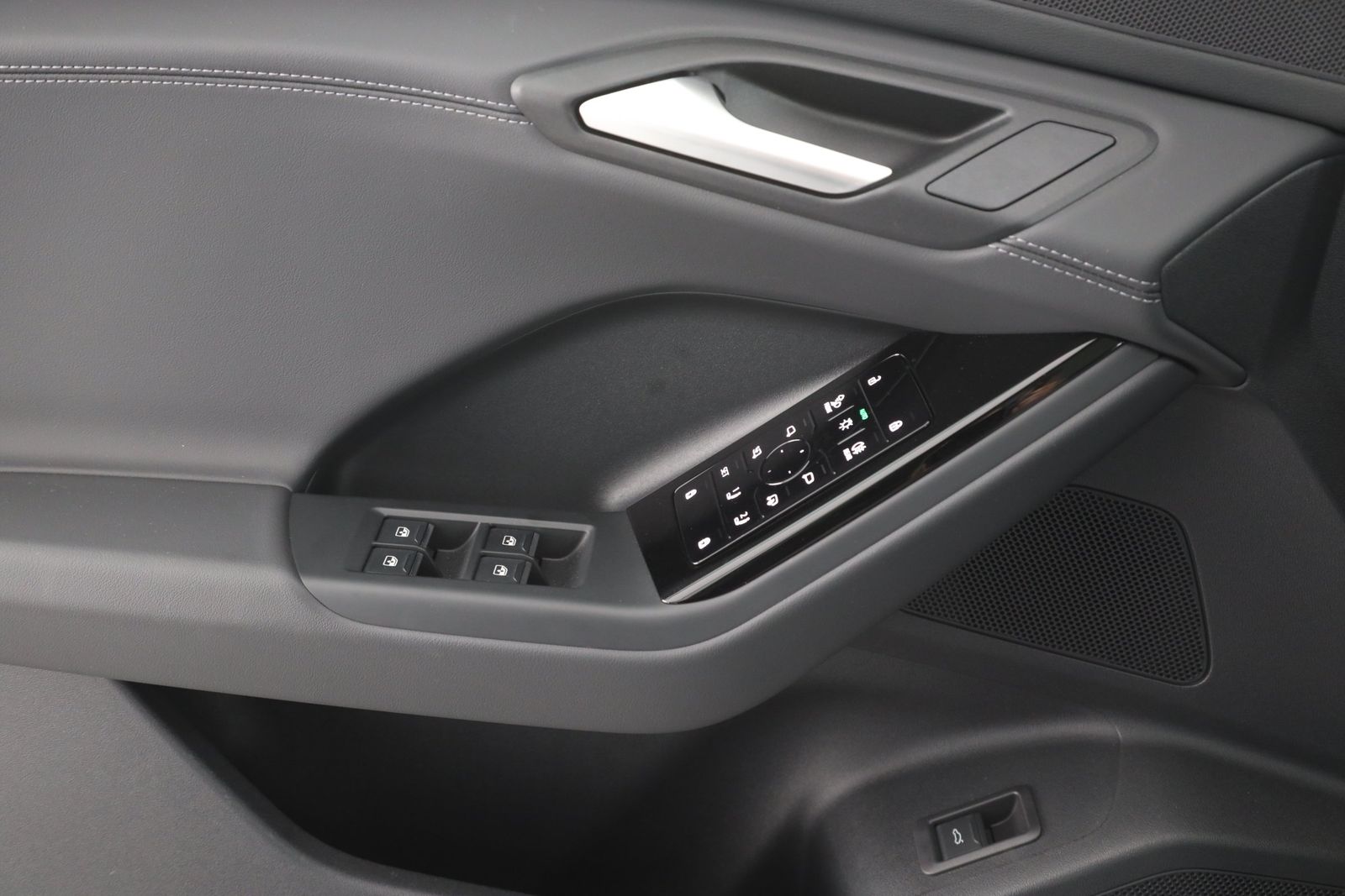 Audi Q6 e-tron - Bild 18