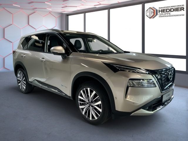 Fahrzeugabbildung Nissan X-TRAIL 1.5 VC-T e-4ORCE 213 PS 4x4 Tekna+ 5 Sit