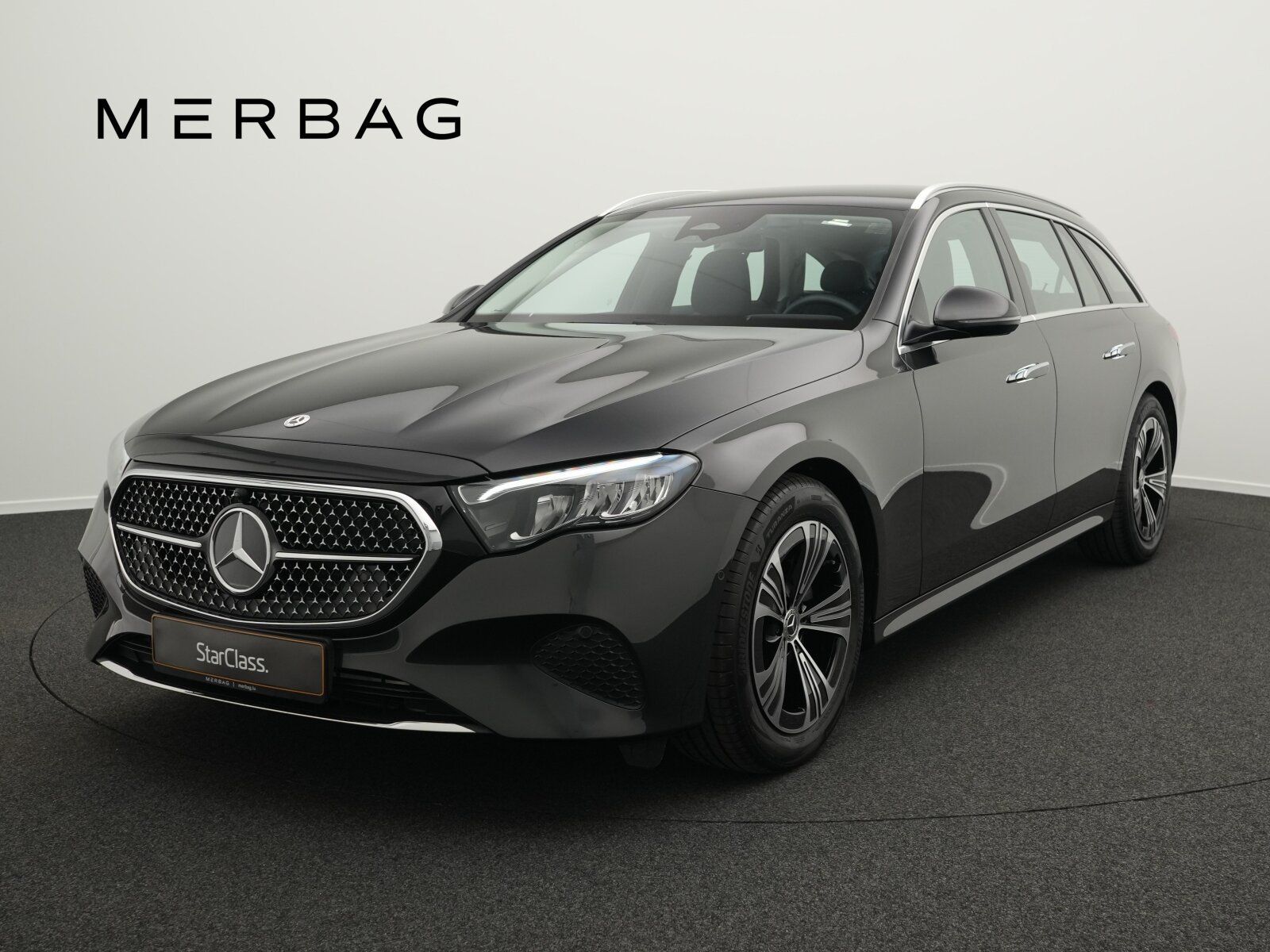 Mercedes-Benz E 220 d T Avantgarde LED+Kamera+AHK+Apple