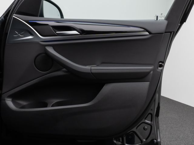 Foto Nummer 29: BMW X3