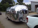 Airstream Caravanner 1957 / Event-/Gastroumbau NEUWERTIG - Offers matching your search criteria