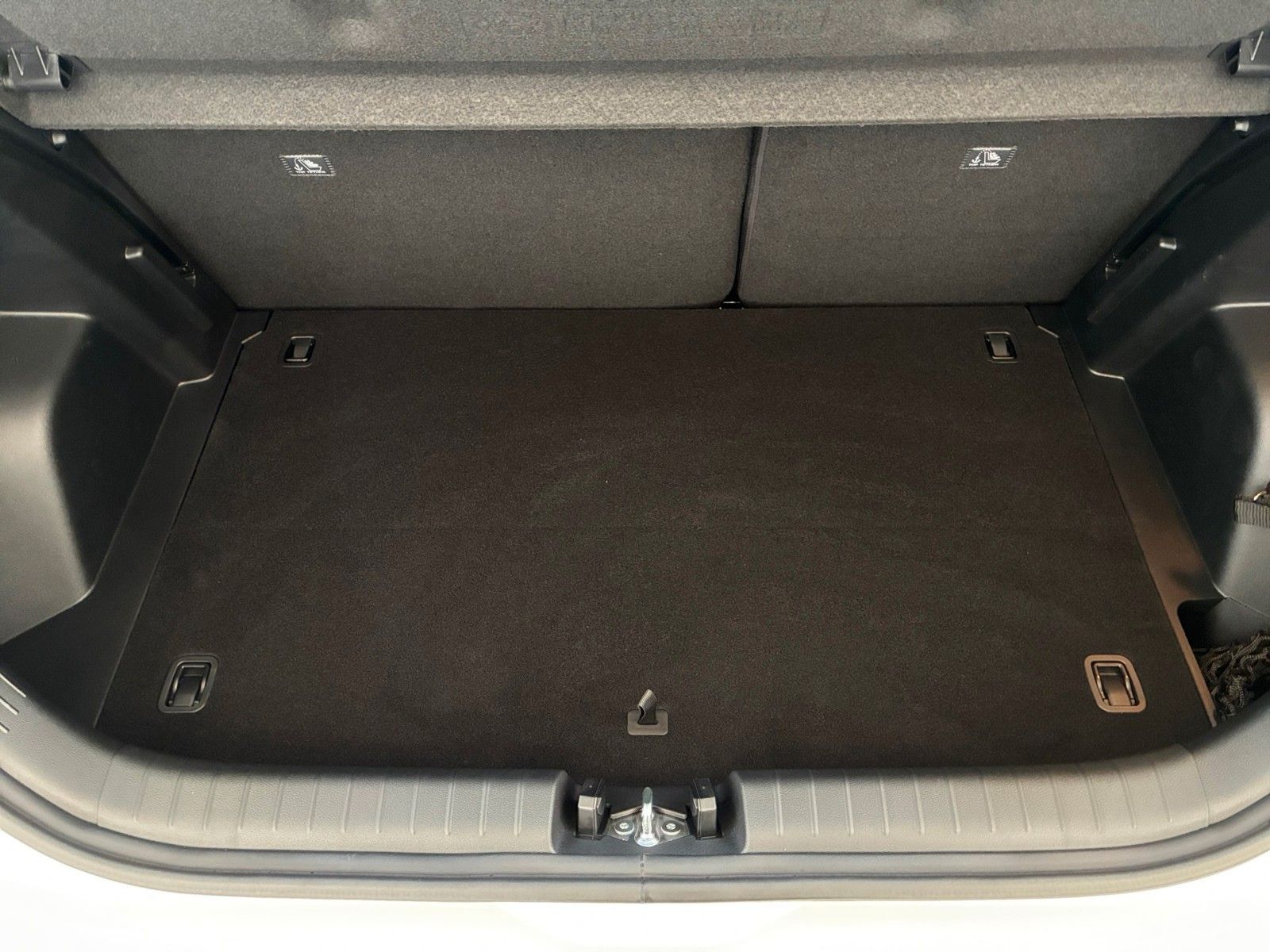 Fahrzeugabbildung Hyundai i20 Trend Automatik NAVI/KAMERA!