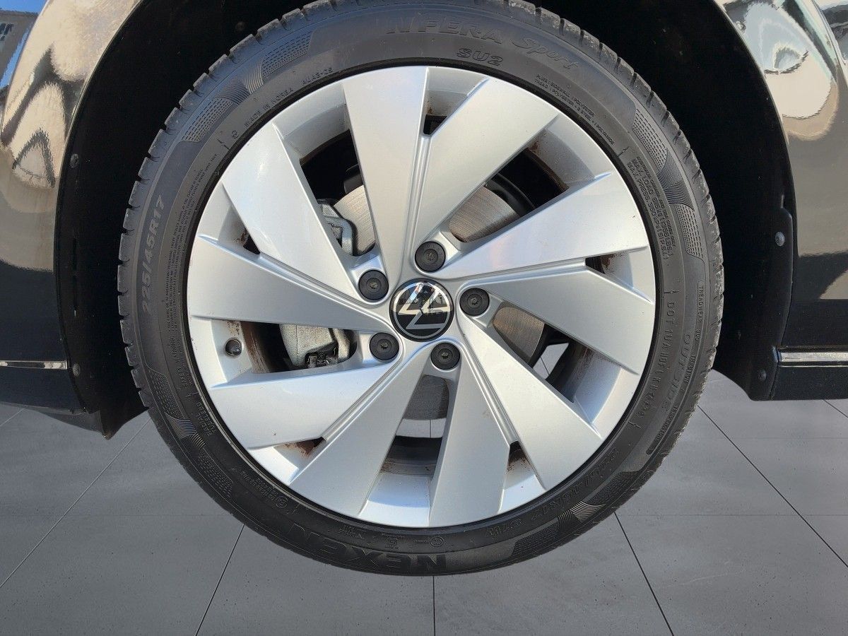 Volkswagen Golf - Bild 12