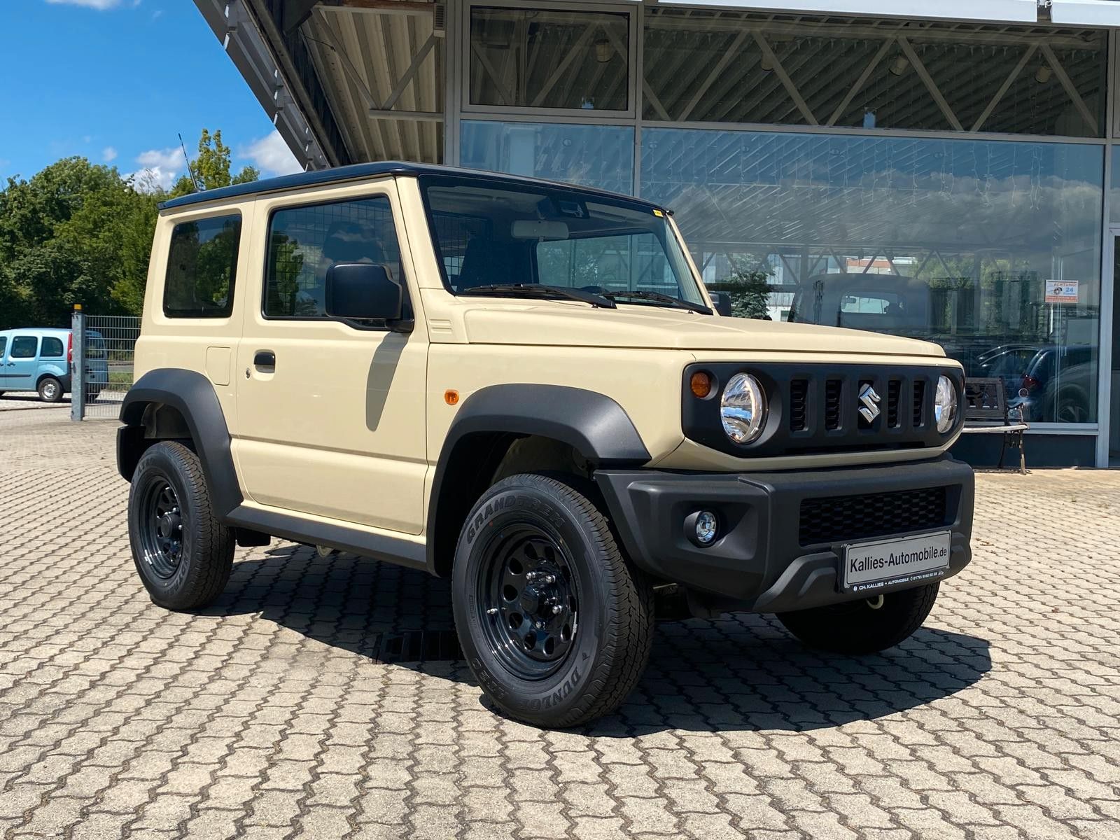 Fahrzeugabbildung Suzuki Jimny 1.5 4WD Allgrip KLIMA+SHZ+TEMPOM.+SOFORT