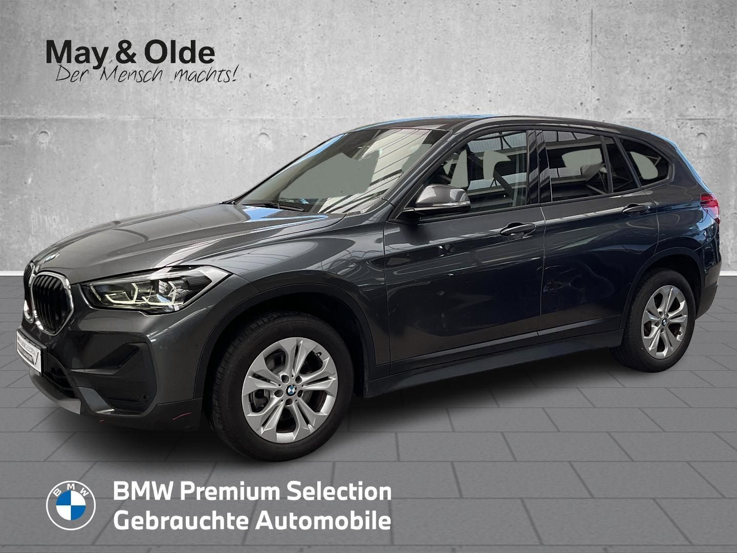 BMW X1 sDrive18d AHK Pano Navi Soundsystem el-HK Kim foto 2
