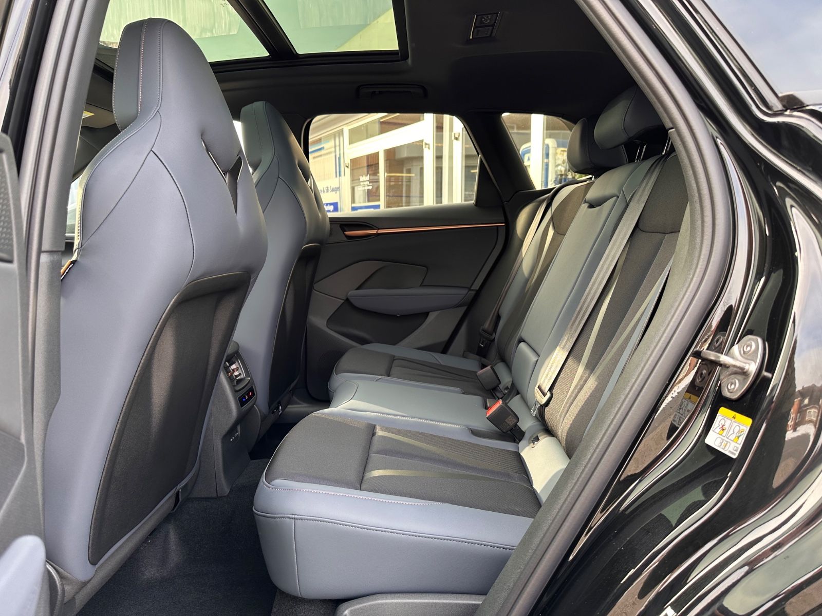 Fahrzeugabbildung CUPRA Terramar 2.0 TSI 4Drive VZ DSG Pano/ACC/AHK/NAVI