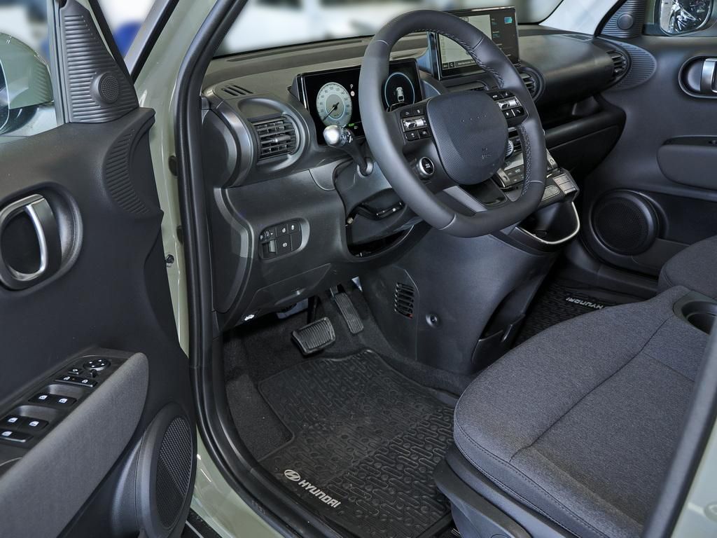 Fahrzeugabbildung Hyundai INSTER EV TREND Effizienz-Paket Dachreling