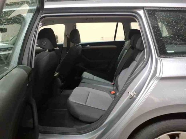 Passat Variant 2.0 TDI DSG LED+NAVI.+AHK+RFK+ACC