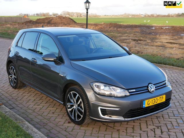 Volkswagen Golf E-Golf E-DITION DIGITAL NAVI kamera * 9999