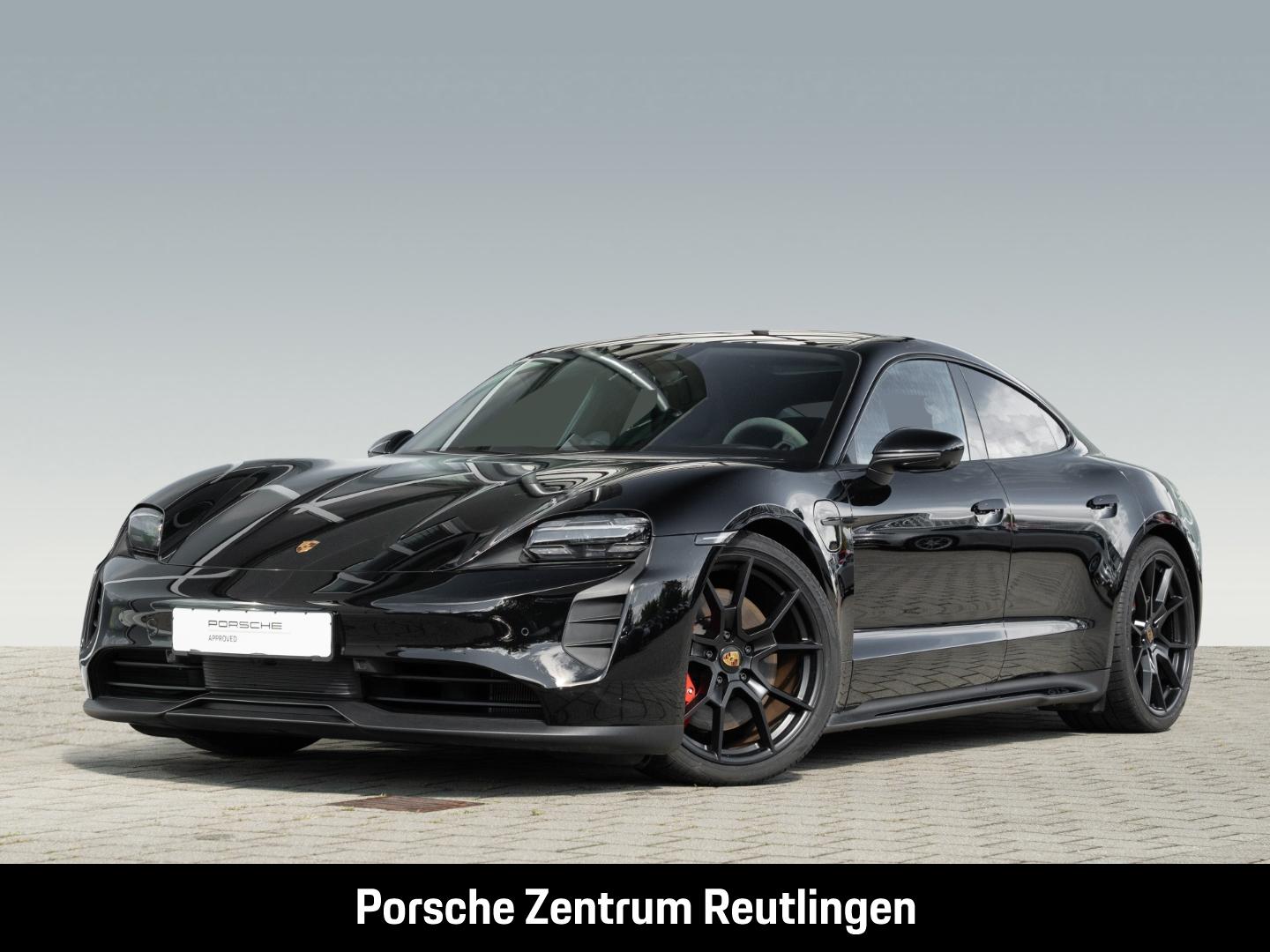 Porsche Taycan GTS BOSE 21-Zoll Luftfederung LED-Matrix