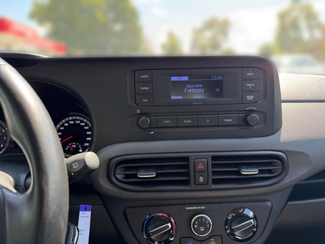 Fahrzeugabbildung Hyundai i10 1.0 Select +KLIMA+RADIO+TEMPOMAT+BLUETOOTH+U