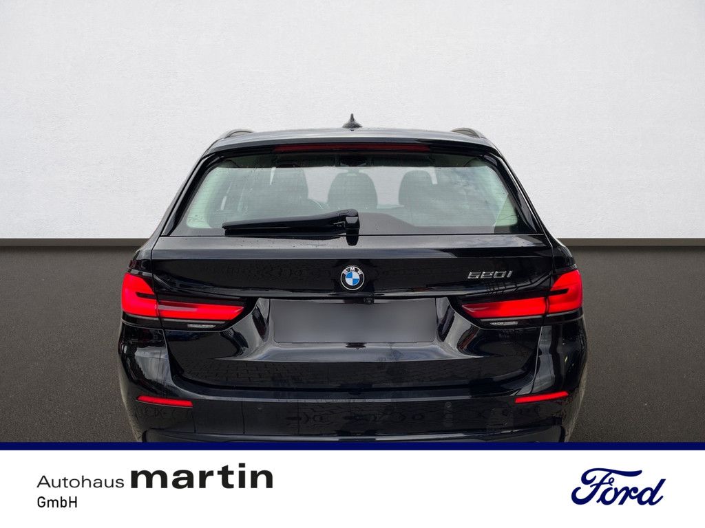 Fahrzeugabbildung BMW 520 i PDC SHZ KAMERA NAVI HUD FACEL. LED LASER