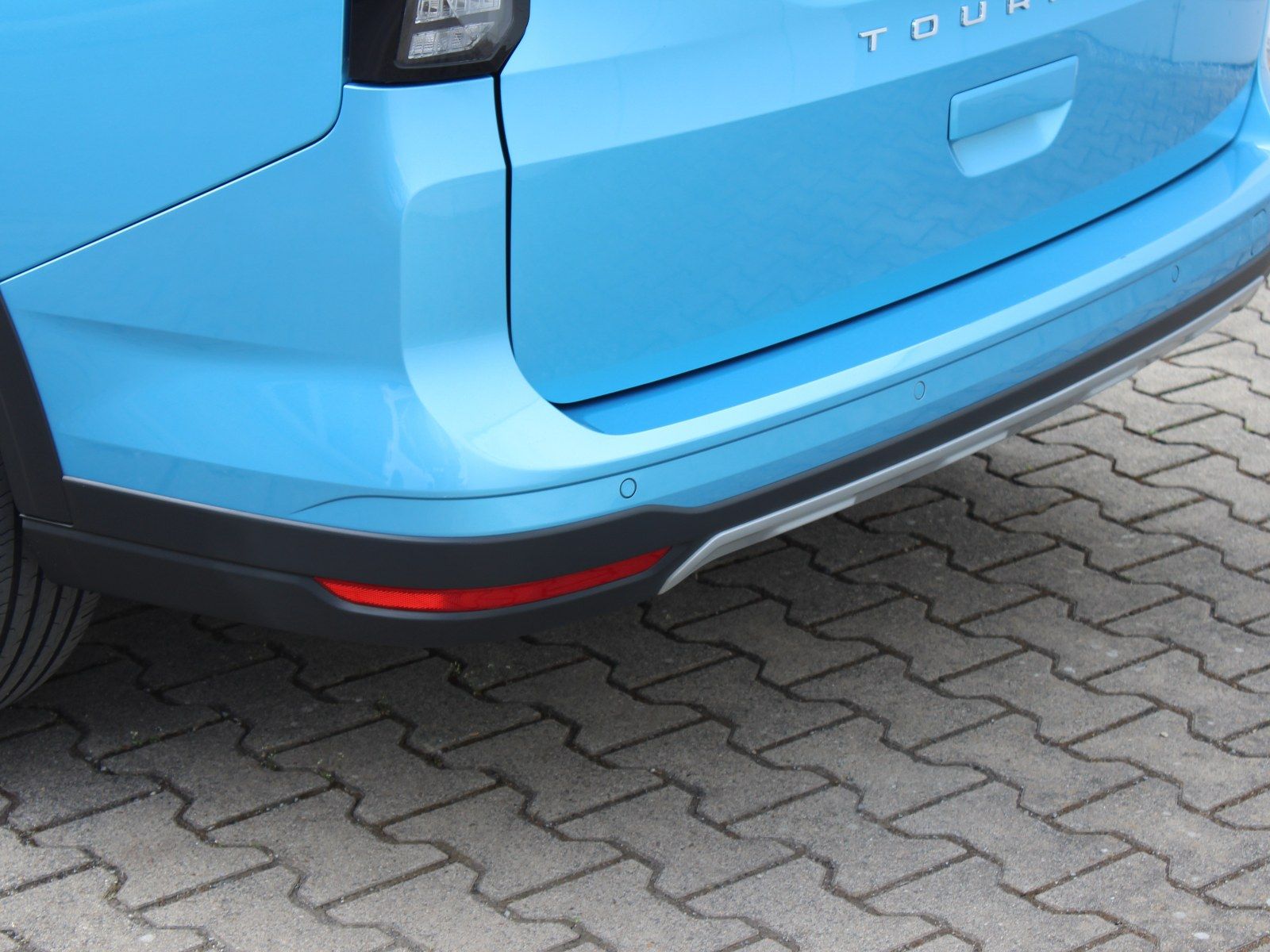 Fahrzeugabbildung Ford Grand Tourneo Connect Active 2,0 EcoBlue