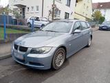 BMW 325i e91 Touring 6 Zylinder Kombi - BMW 325 in Stuttgart