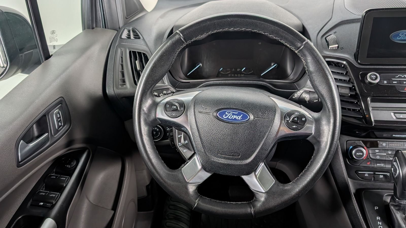 Fahrzeugabbildung Ford Grand Tourneo Connect 1.5 TDCi * LED * Navi Tita