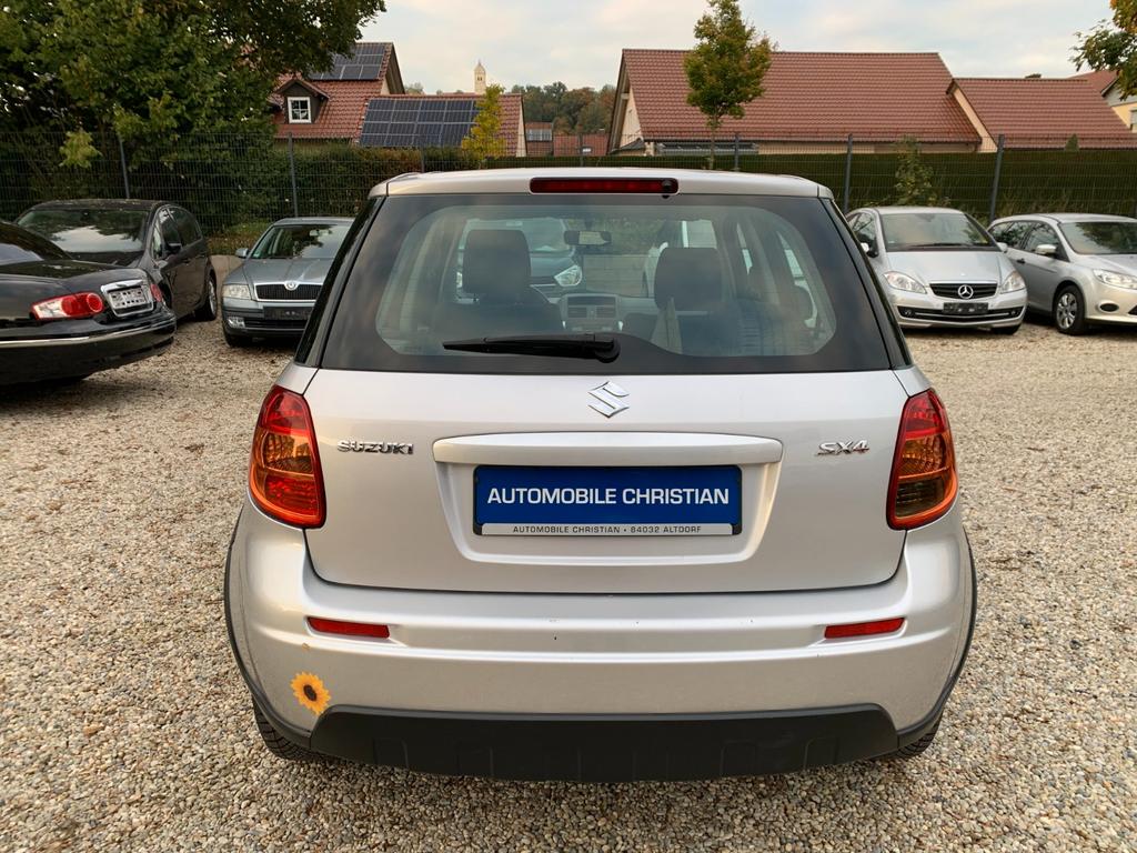Suzuki SX4