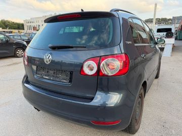 Volkswagen Golf - 7