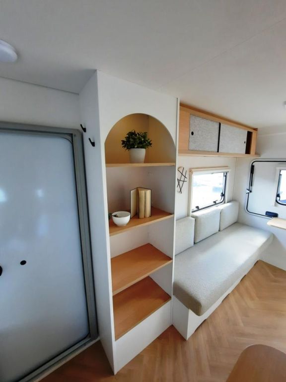 Fahrzeugabbildung LMC e:dero 400 C Verfüg./Neuheit/Mj. 26