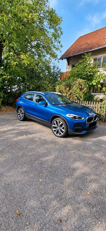 Image of BMW X2