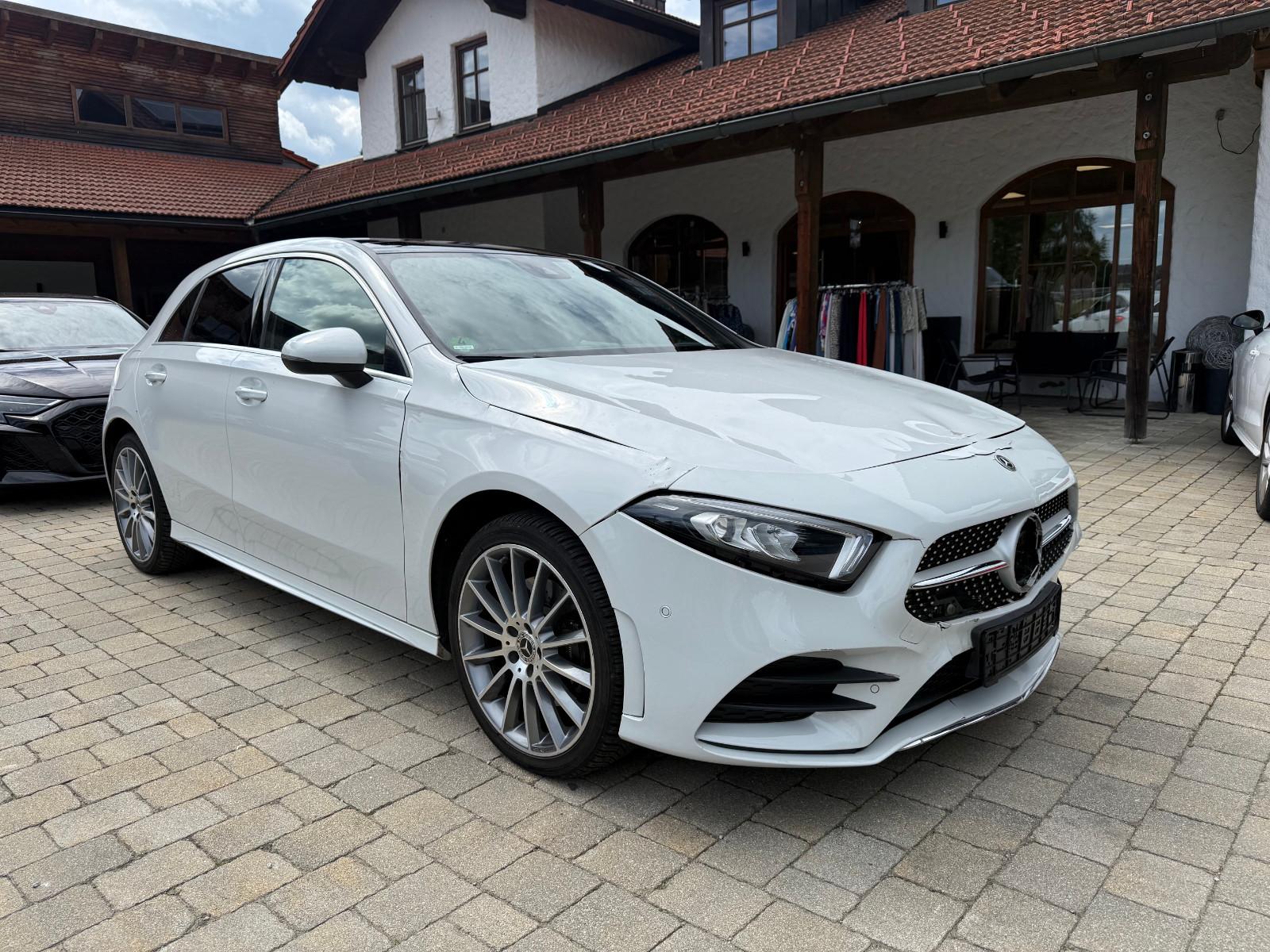 Mercedes-Benz A 250 e AMG Distronic/Pano/AHK