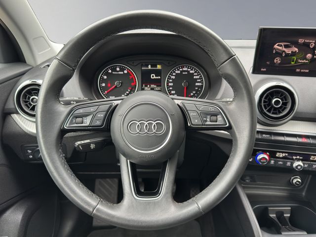 Q2 35 1.5 TFSI S line SHZ MATRIX-LED