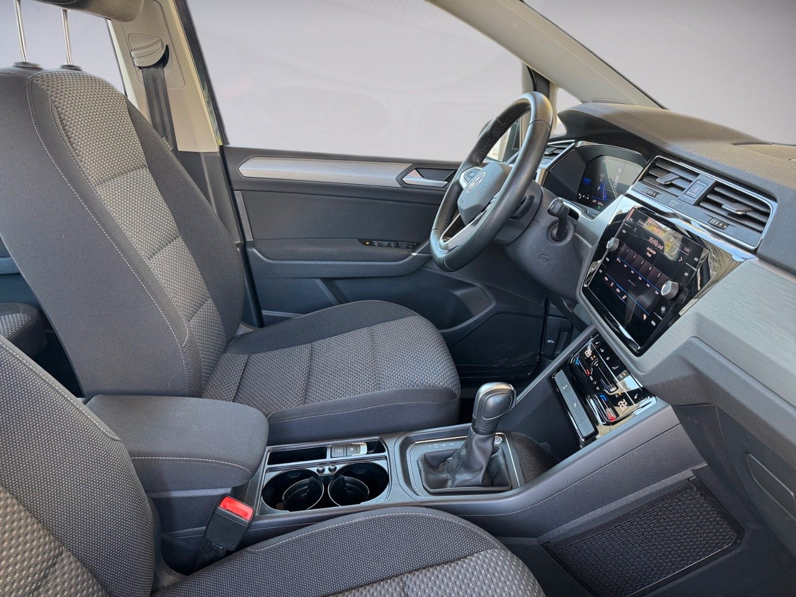 Fahrzeugabbildung Volkswagen Touran Comfortline 2.0 TDI