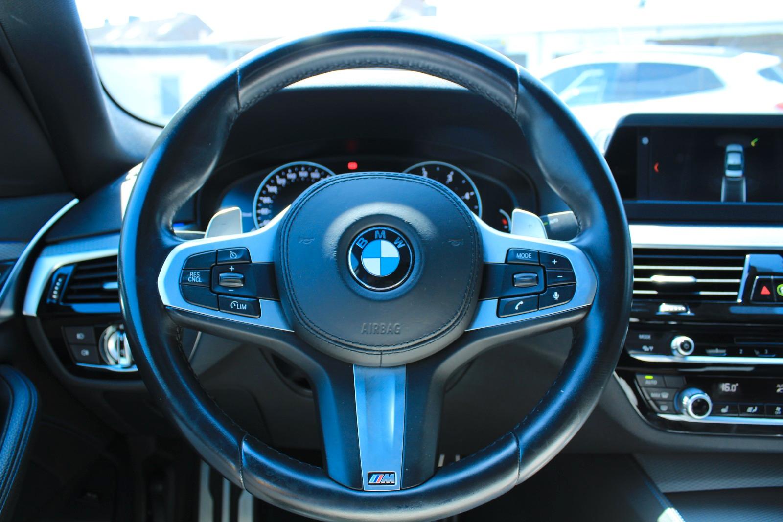 BMW 520d M SPORTPAKET+SCHIEBEDACH+LED