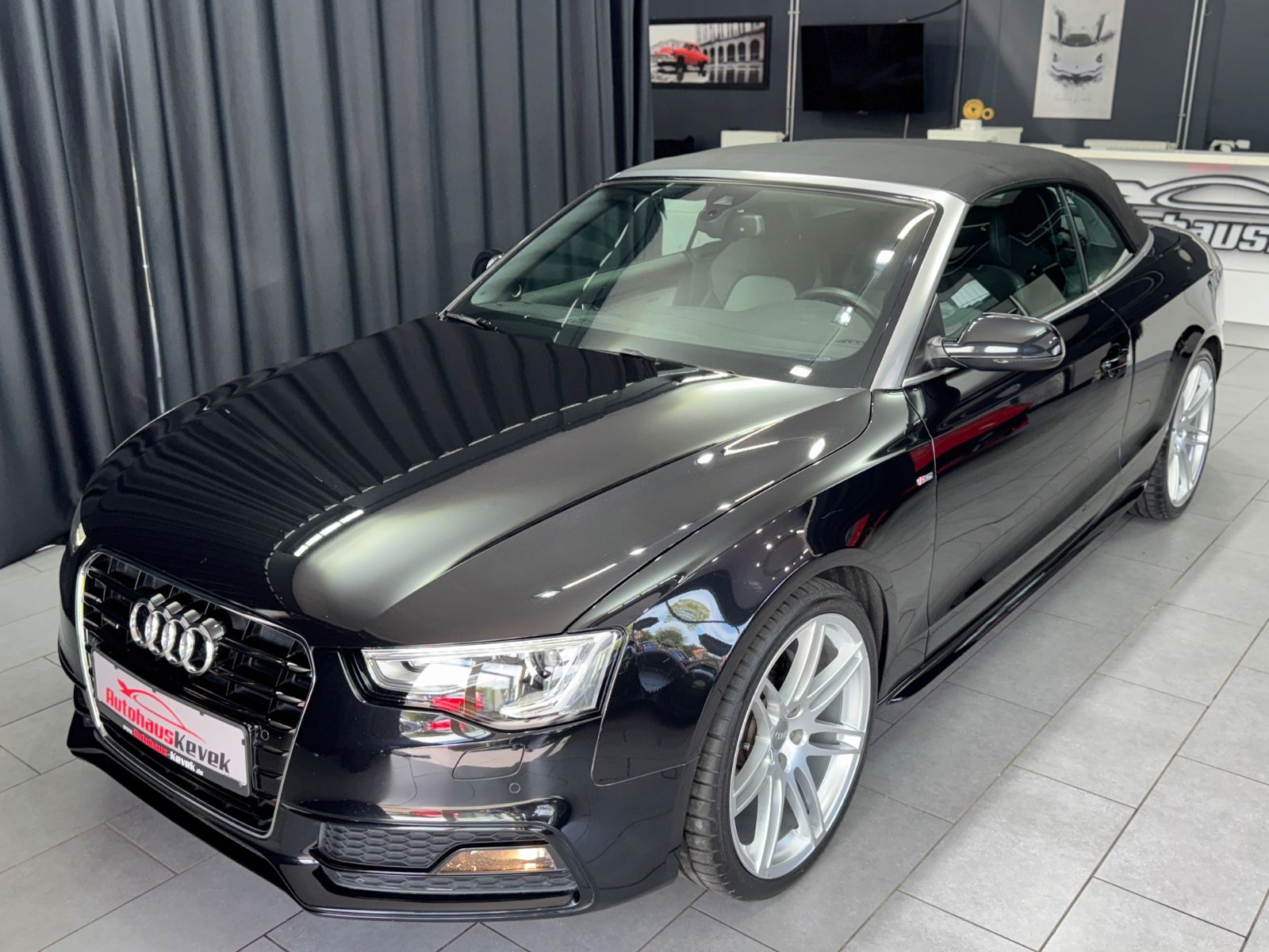 Fahrzeugabbildung Audi A5 Cabriolet 3.0 TDI quattro|3xS-LINE|S-TRONIC|