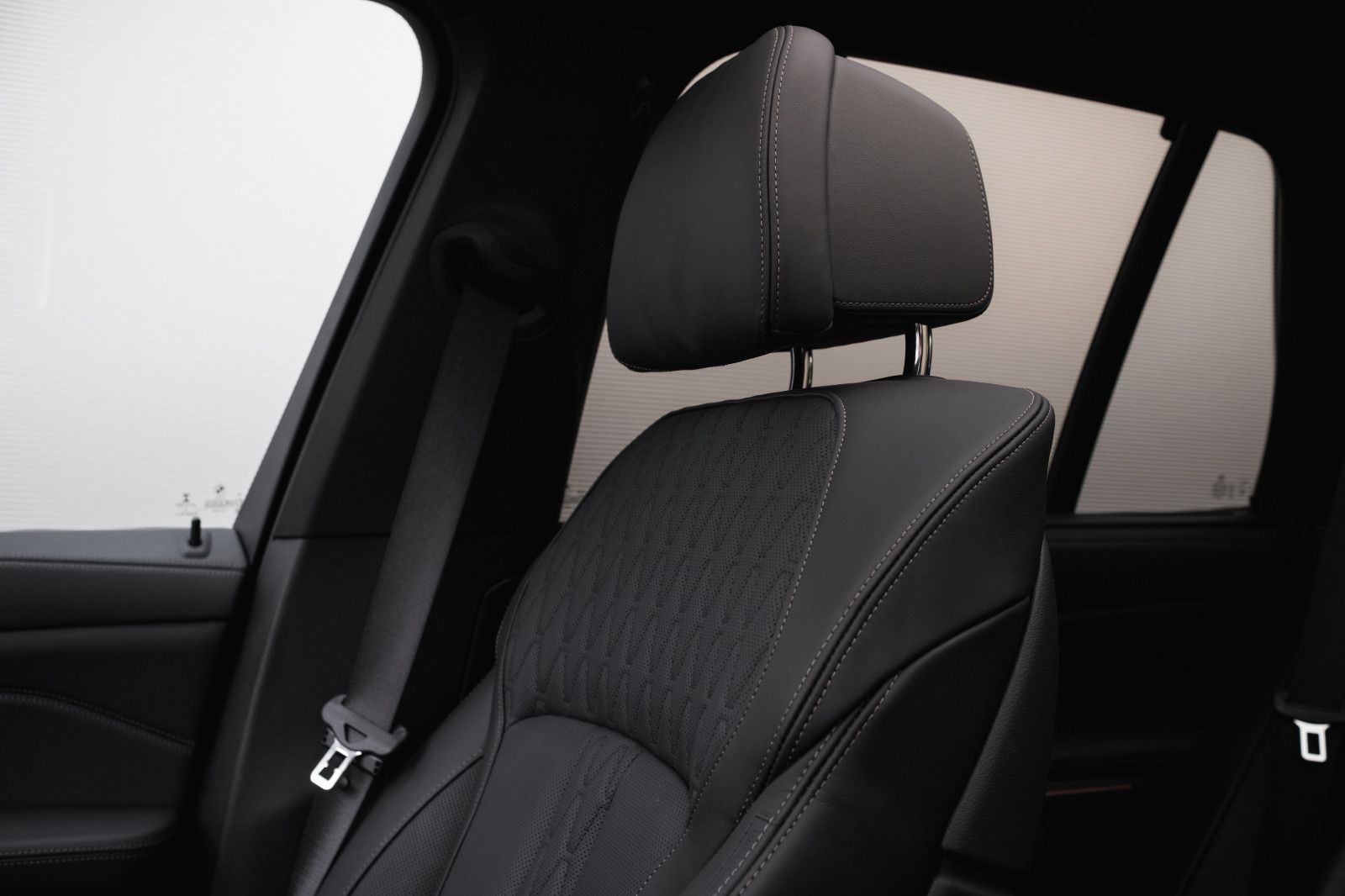 Fahrzeugabbildung BMW X5 M50i-Laser-Komfort-Sitze.Sitzbelüftung