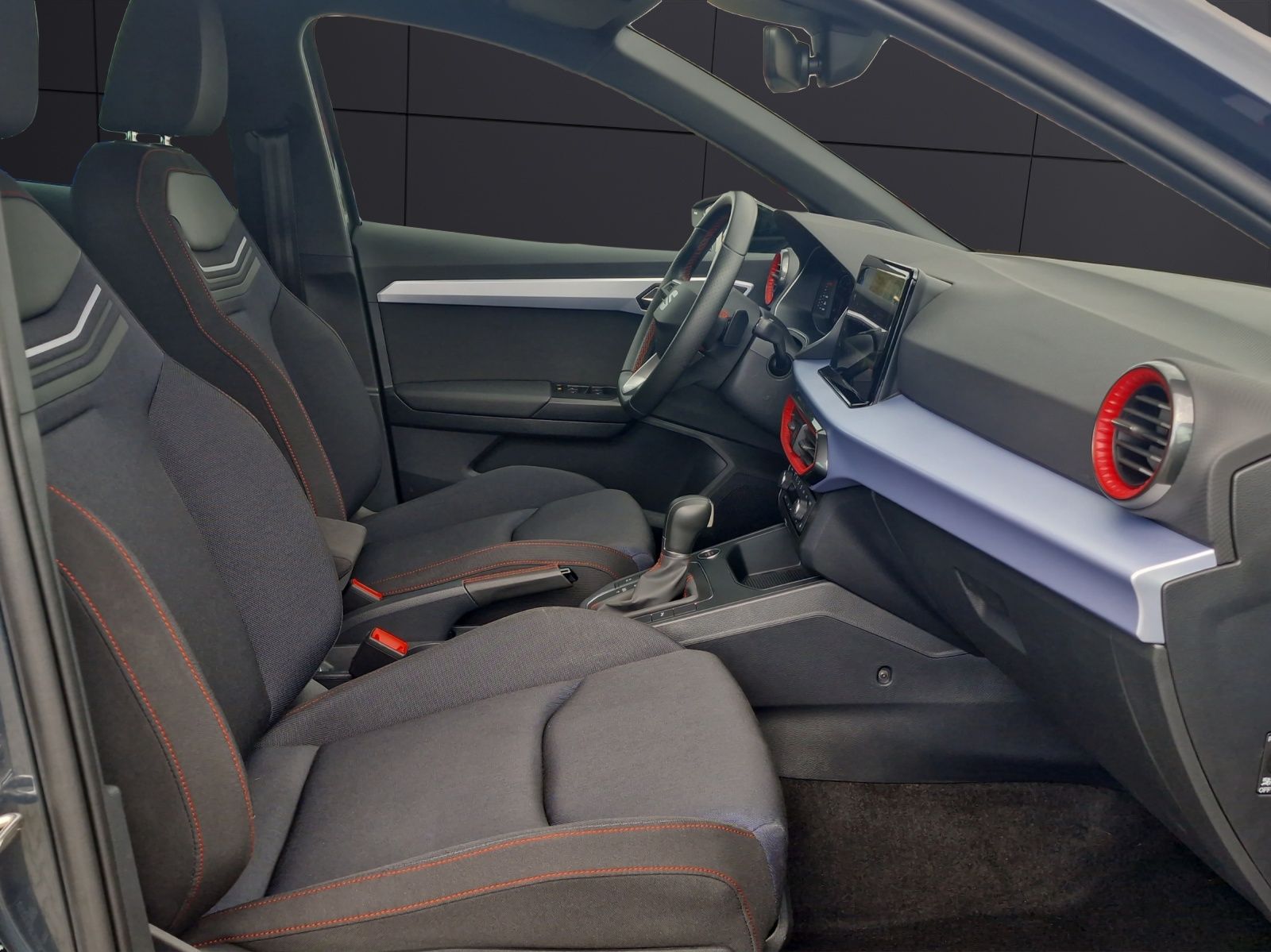 Fahrzeugabbildung SEAT Ibiza FR 1.5 TSI DSG LED Navi VC SHZ Kamera