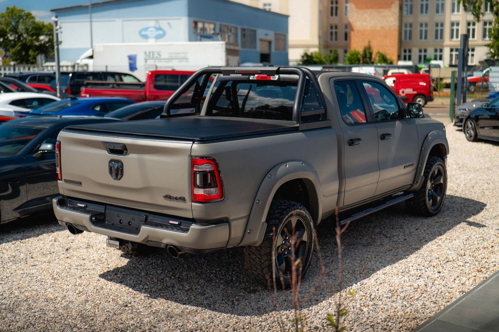Fahrzeugabbildung Dodge RAM 5.7 V8 HEMI 4x4 OFFROAD LONGBED RAPTOR Style