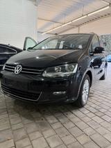 Volkswagen Sharan Comfortline BMT*NAVI*PDC*7 Si.*Kindersitz - Volkswagen Sharan: Kindersitz