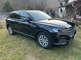 Volkswagen Touareg 3.0 V6 TDI 210kW 4MOTION Tiptronic - - Volkswagen Touareg: 2.0