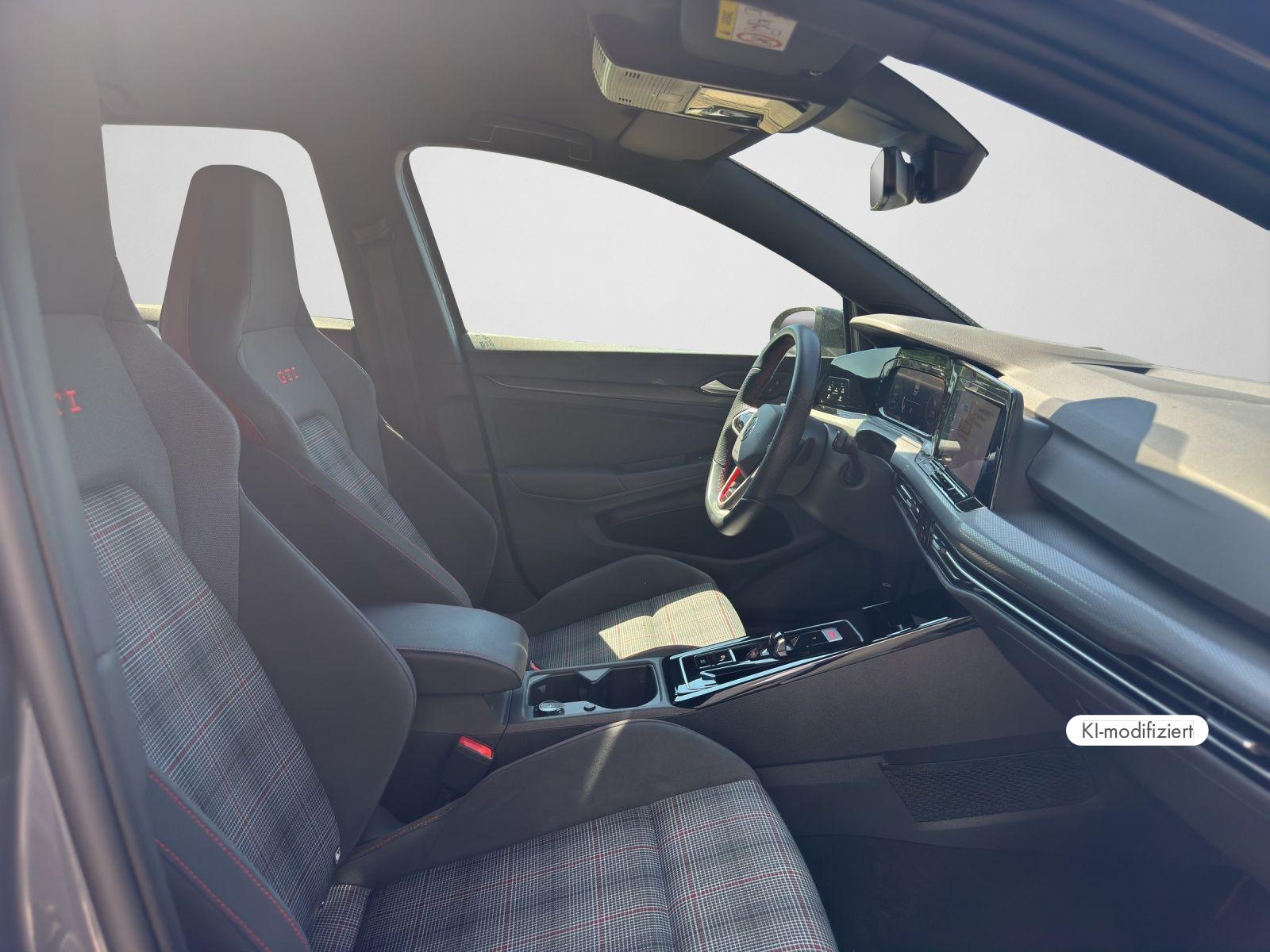 Volkswagen Golf VIII GTI 2.0 TSI DSG BLACK STYLE LED PLUS 1, миниатюра 4