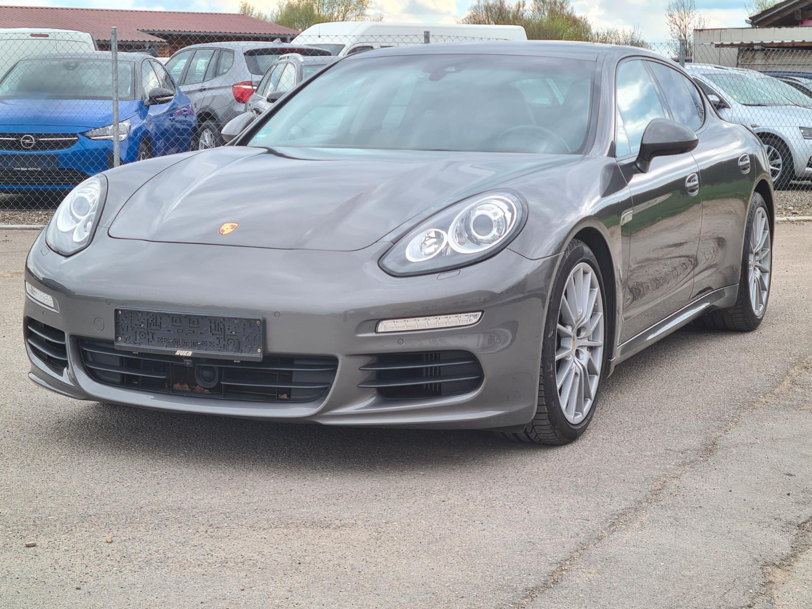 Porsche Panamera Diesel TOP 300 PS AHK wenig KM