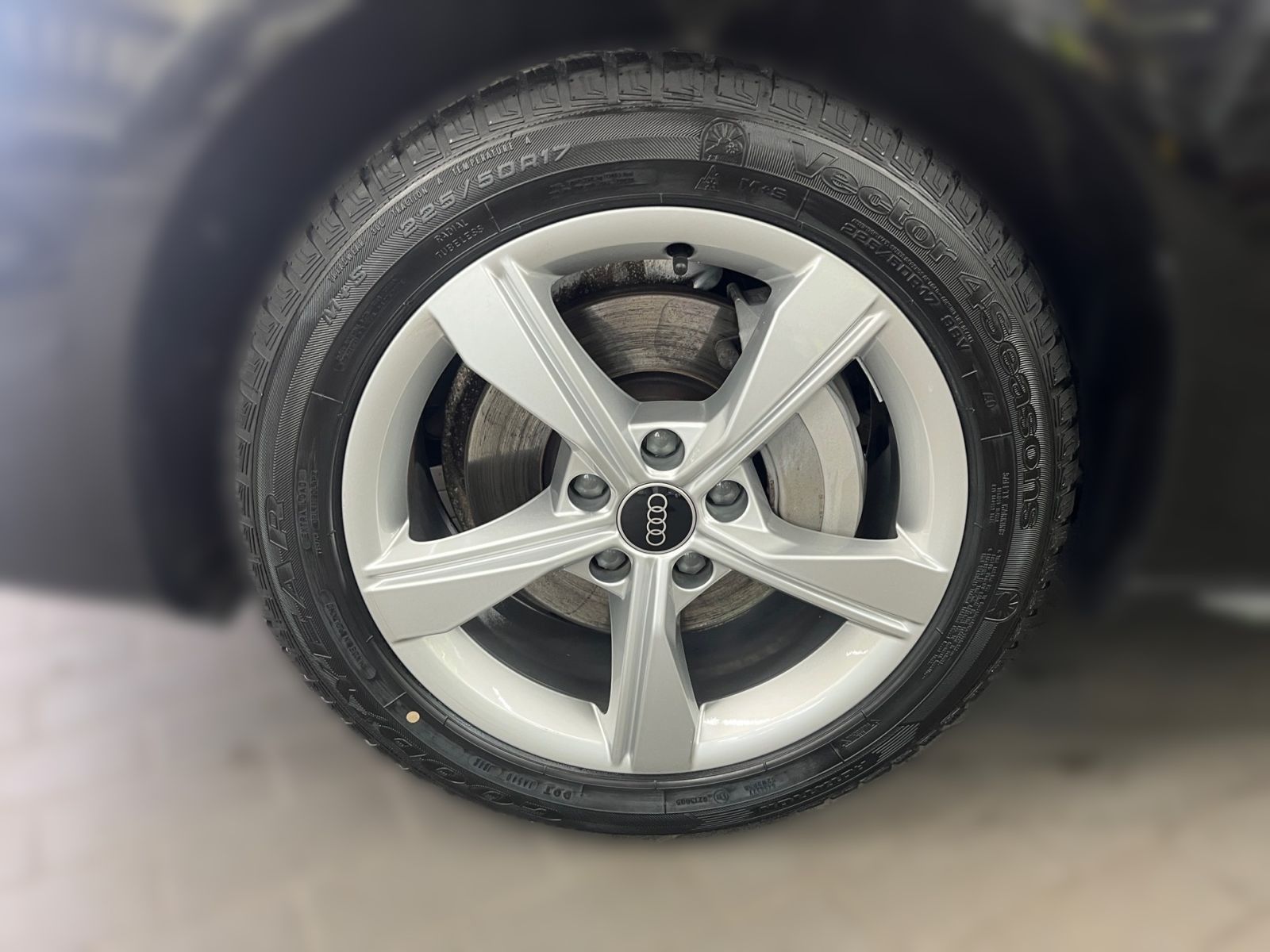 Audi A4 - Bild 3