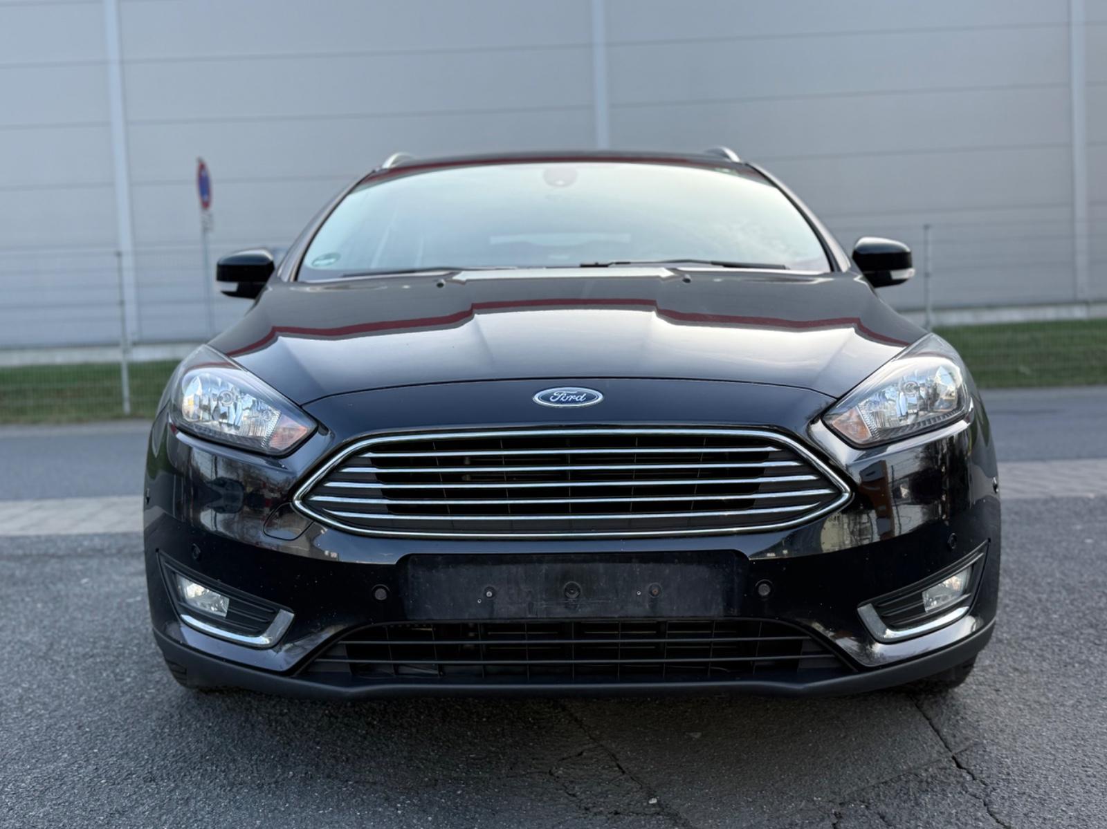 Ford Focus 2015 — photo 5