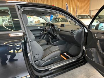 Audi A1 ambition *KLIMA*PDC*TEMPOMAT*