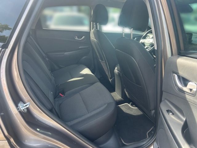 Fahrzeugabbildung Hyundai KONA Edition 30+ Elektro 2WD Navi Soundsystem AC