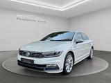Volkswagen Passat/R-Line/Vollaustattung/VW-Scheckheft - Volkswagen Passat mit Benzin-Antrieb: Allradantrieb
