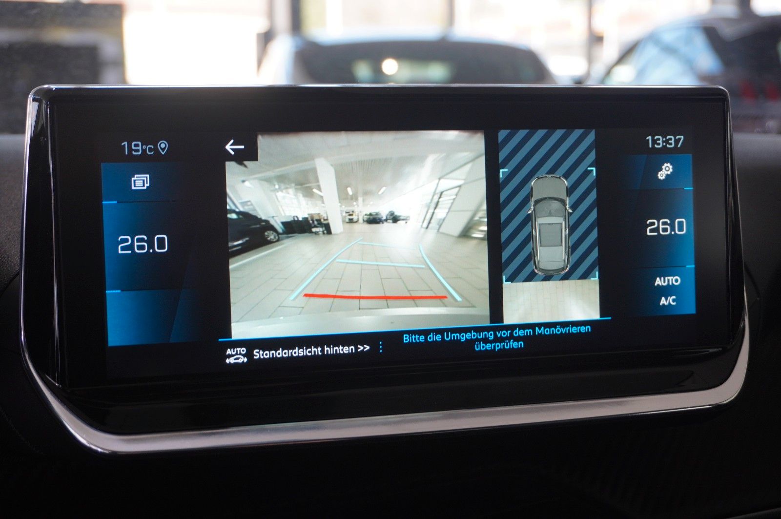 Fahrzeugabbildung Peugeot 2008 1.2T ALLURE PACK NAVI/LED/KAMERA/VIRT/3D