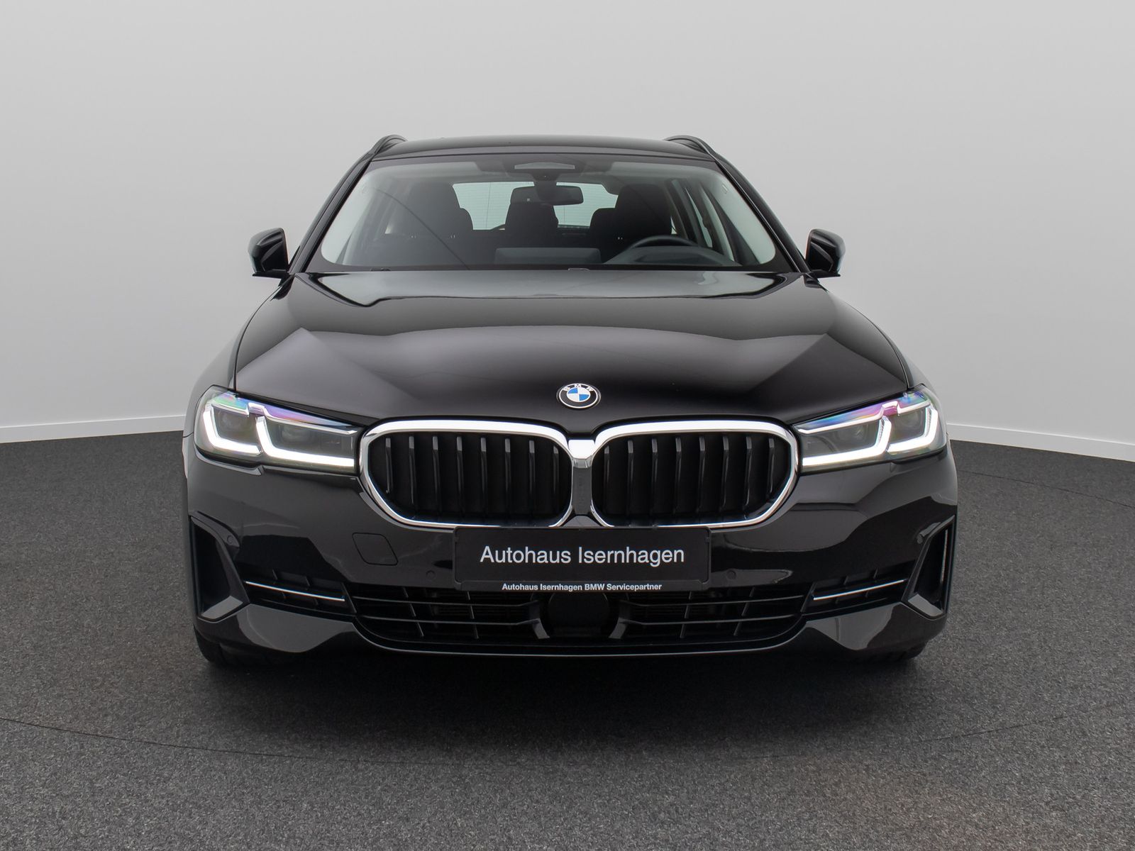 Fahrzeugabbildung BMW 530e ACC Kamera DAB Laser AHK Komfort WLAN Sport