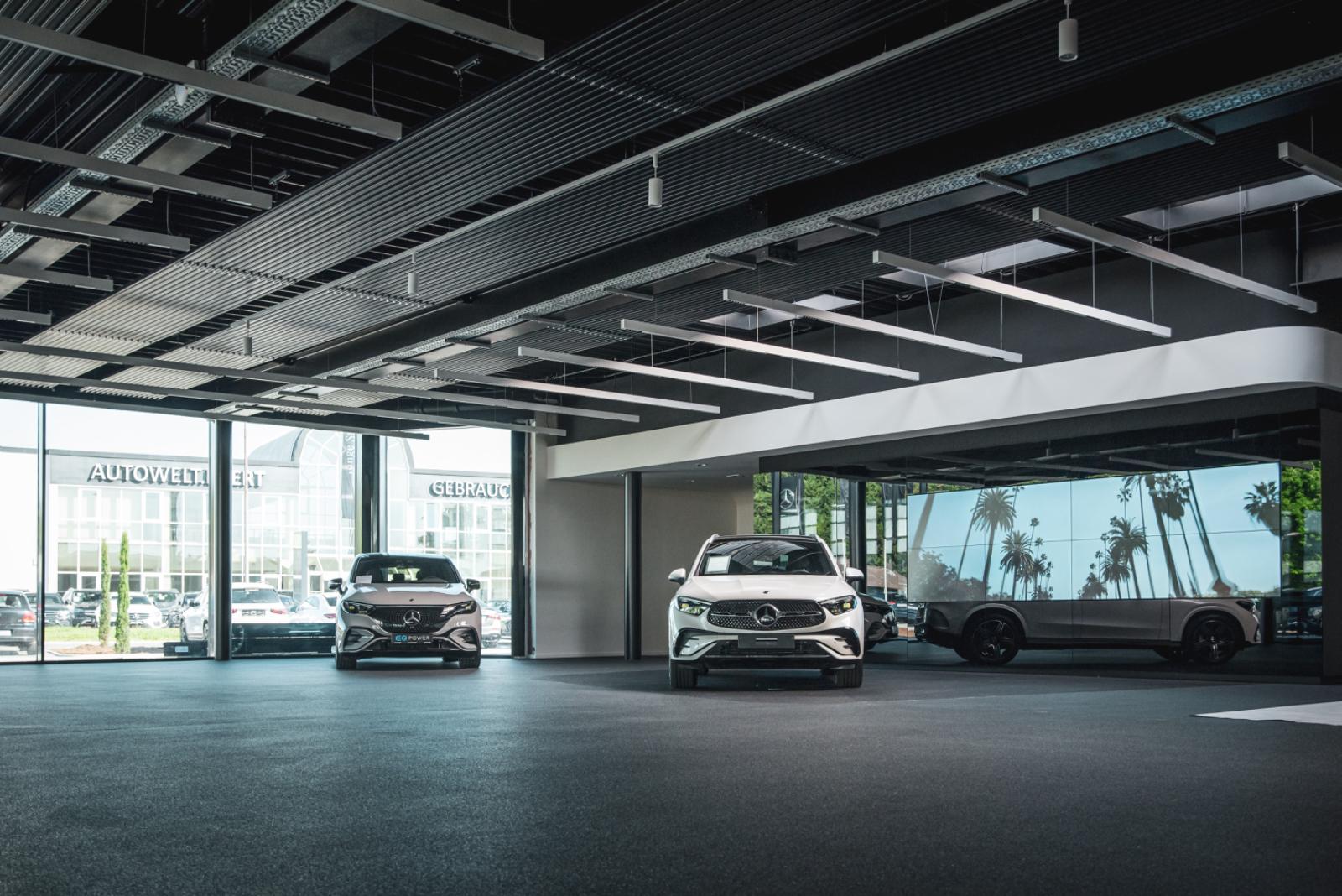 showroom-image-main