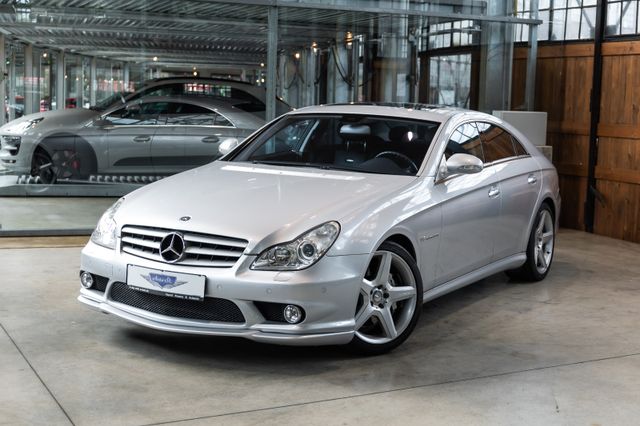 Mercedes-Benz CLS 55 AMG /BI-XENON/MEMORY/PDC