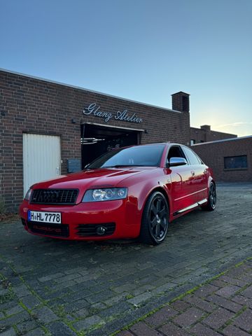 Audi S4 4.2 quattro - 