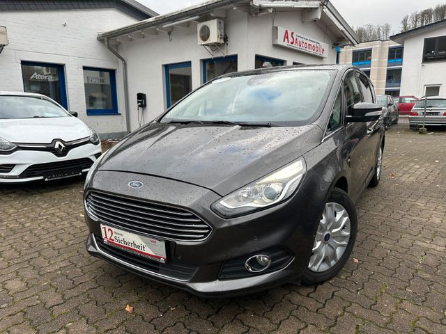 Ford S-Max 2,0 EcoBlue 140kW Titanium Aut+NAVI+ACC