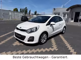 Kia Rio Dream Team*1.Hand*Navi*Rückfahrkamera*CarPla - gebrauchte Kia Rio aus dem Jahr 2015