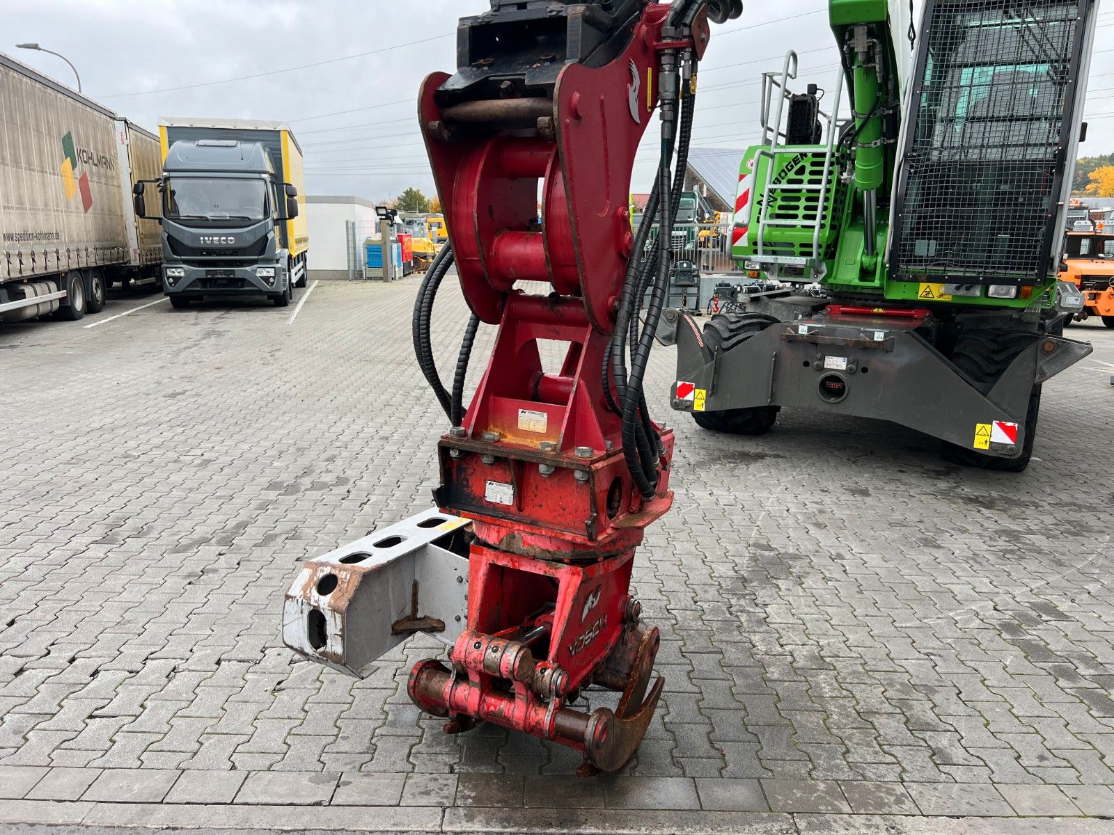 Fahrzeugabbildung Sennebogen 718 / inkl. Vosch Fällzange / nur 1.965h!